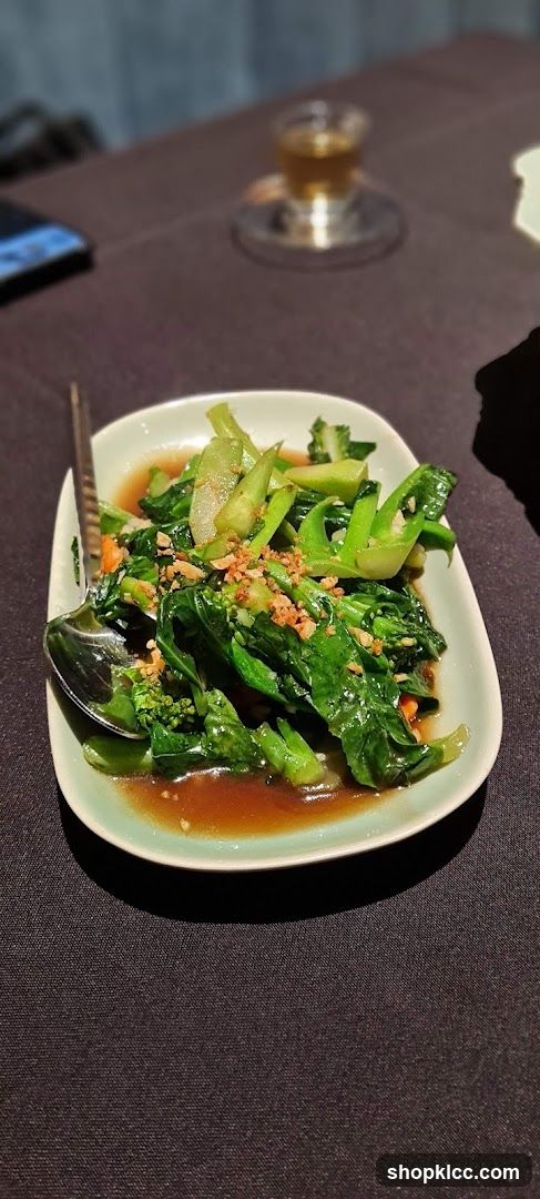 Stir-fried Greens with Garlic