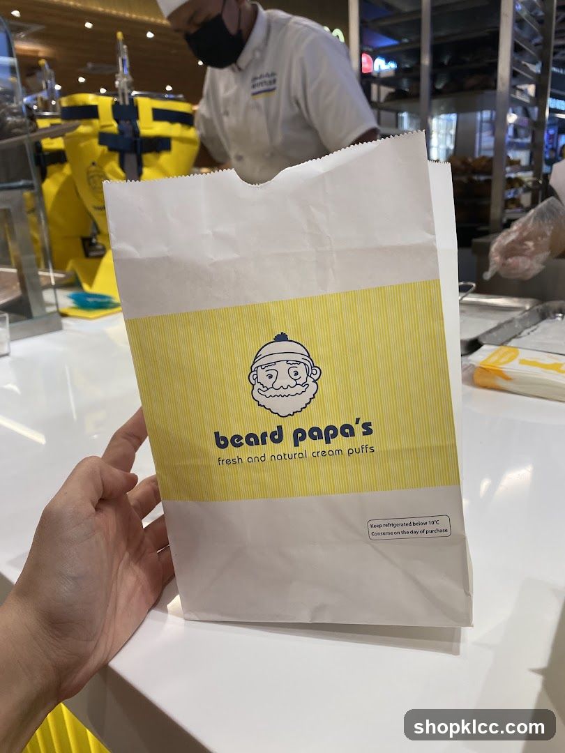 Beard Papa's Cream Puff Bag