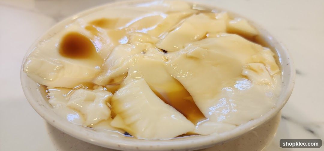 Tofu Pudding with Syrup