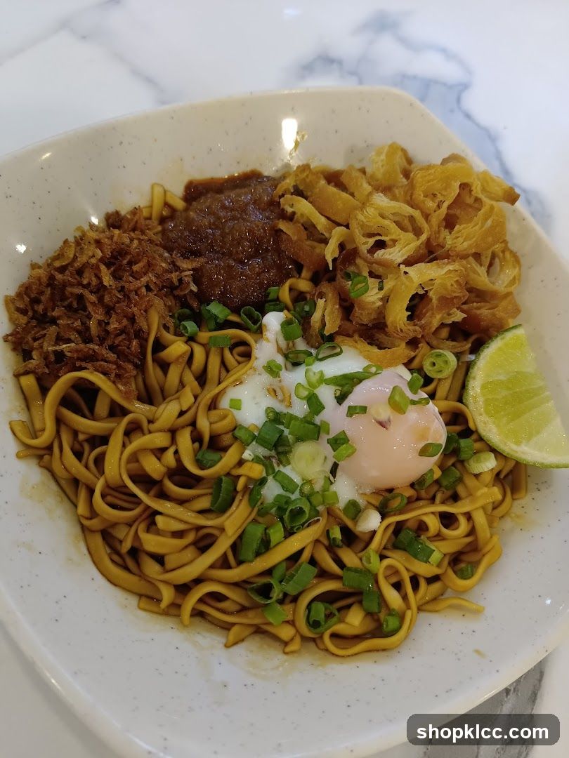 Noodles with Toppings