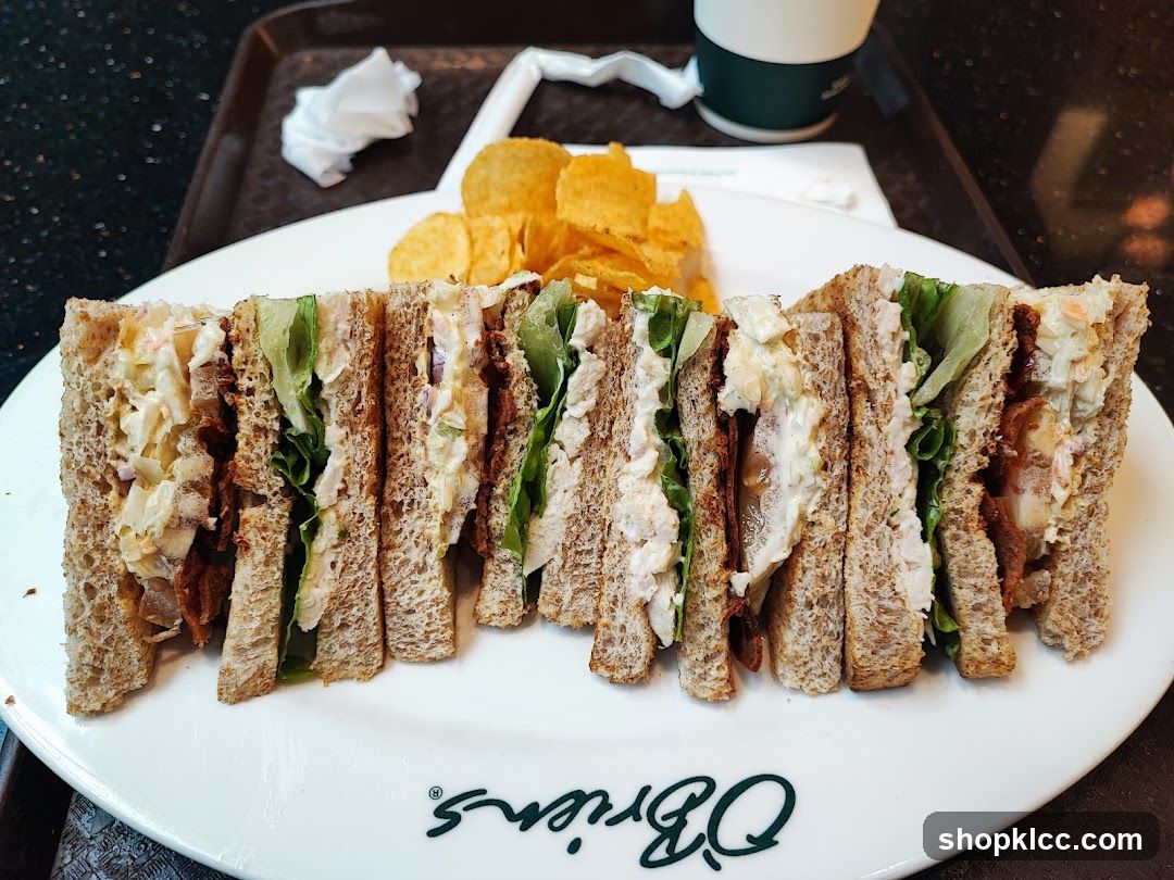 Club Sandwich with Chips