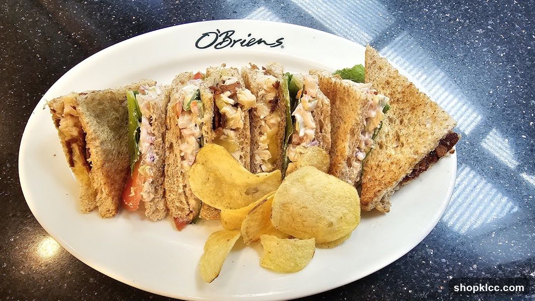 Club Sandwich with Chips