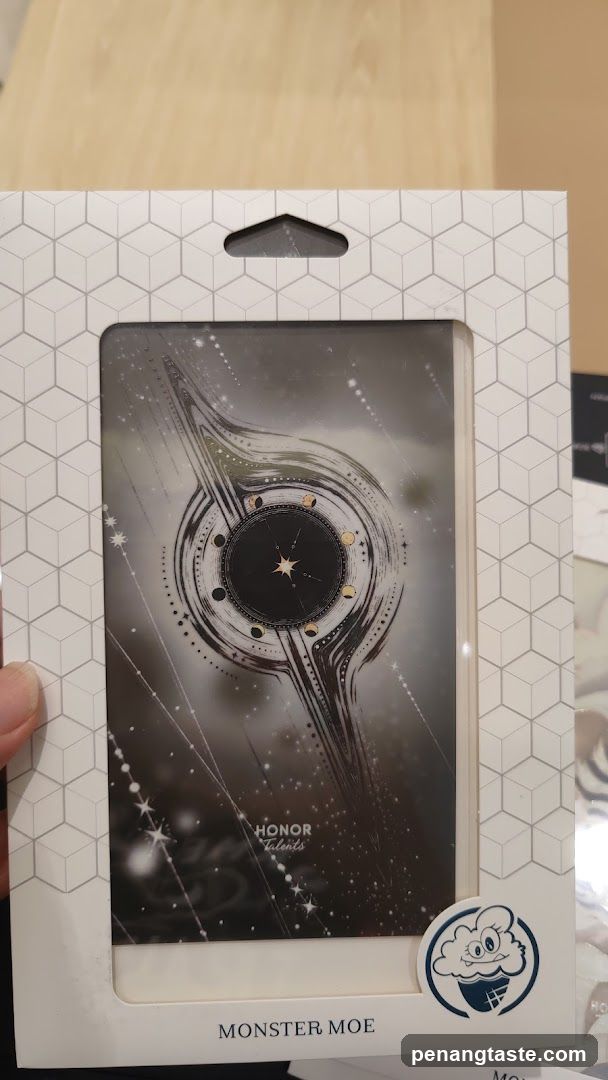 Phone case packaging