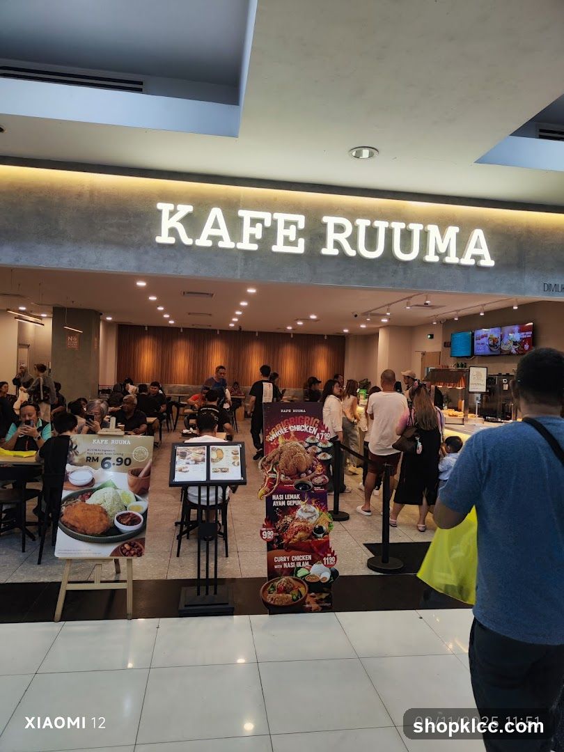 Kafe Ruuma storefront