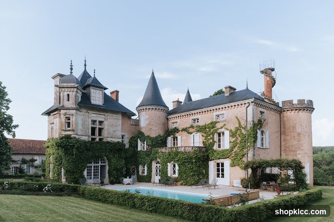 Chateau with Pool