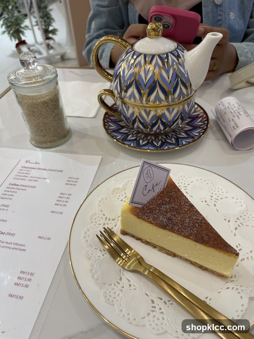 Cafe Lovely Lace Menu