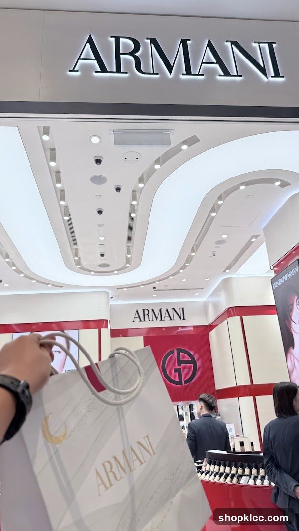 GIORGIO ARMANI