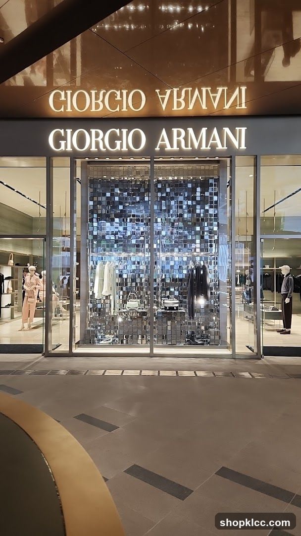 GIORGIO ARMANI
