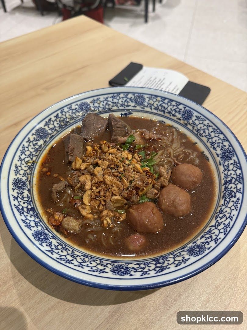 Beef noodle soup