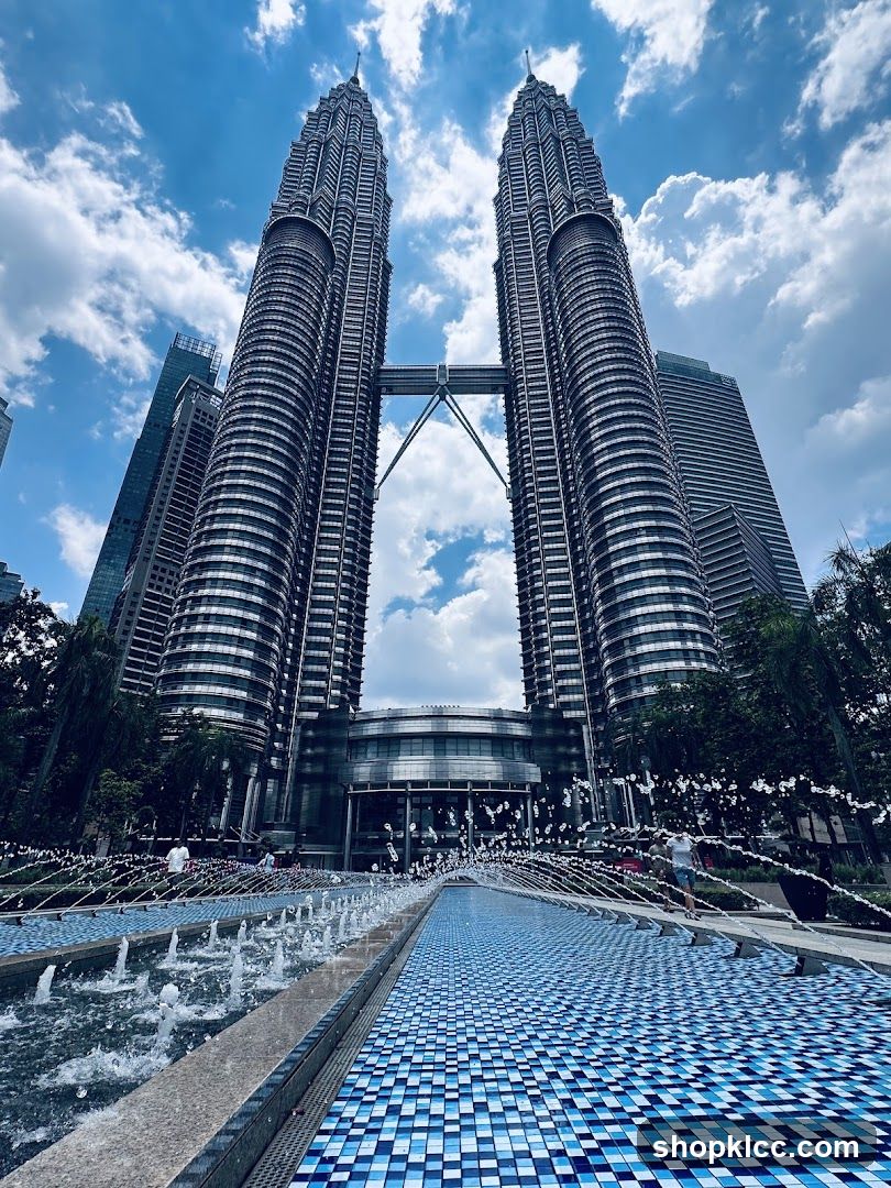 Petronas Towers with Fountains