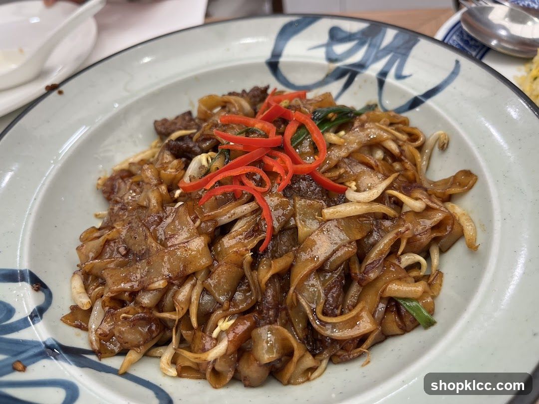 Stir-fried Noodles with Beef