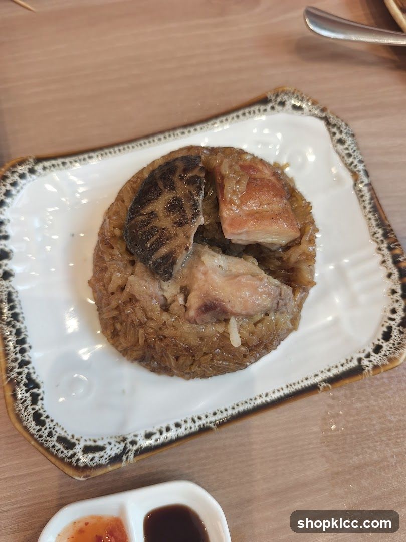 Sticky Rice with Pork and Mushroom