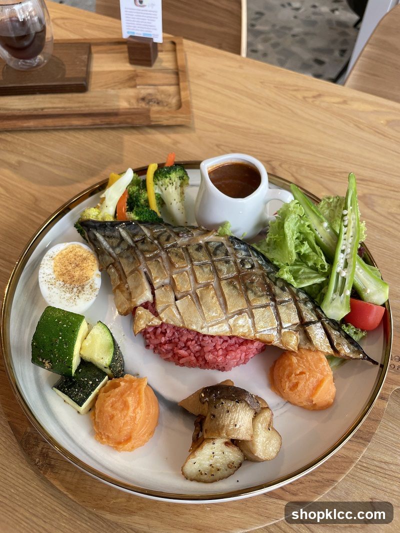 Mackerel dish with sides
