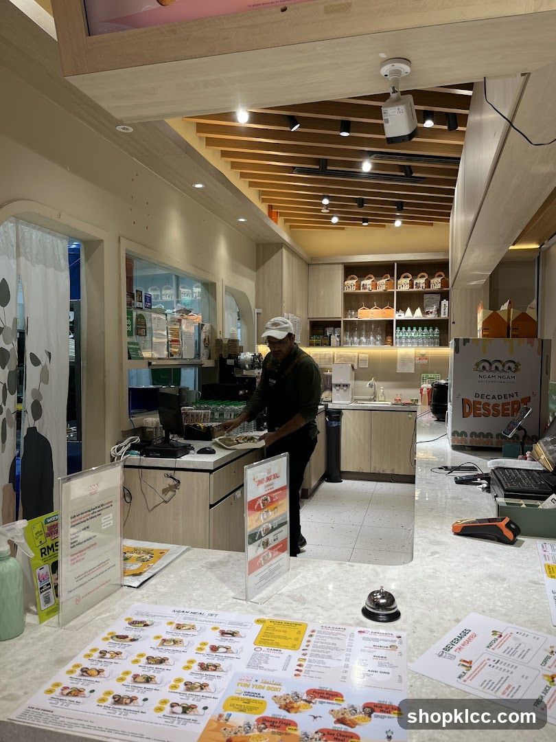 Restaurant Counter