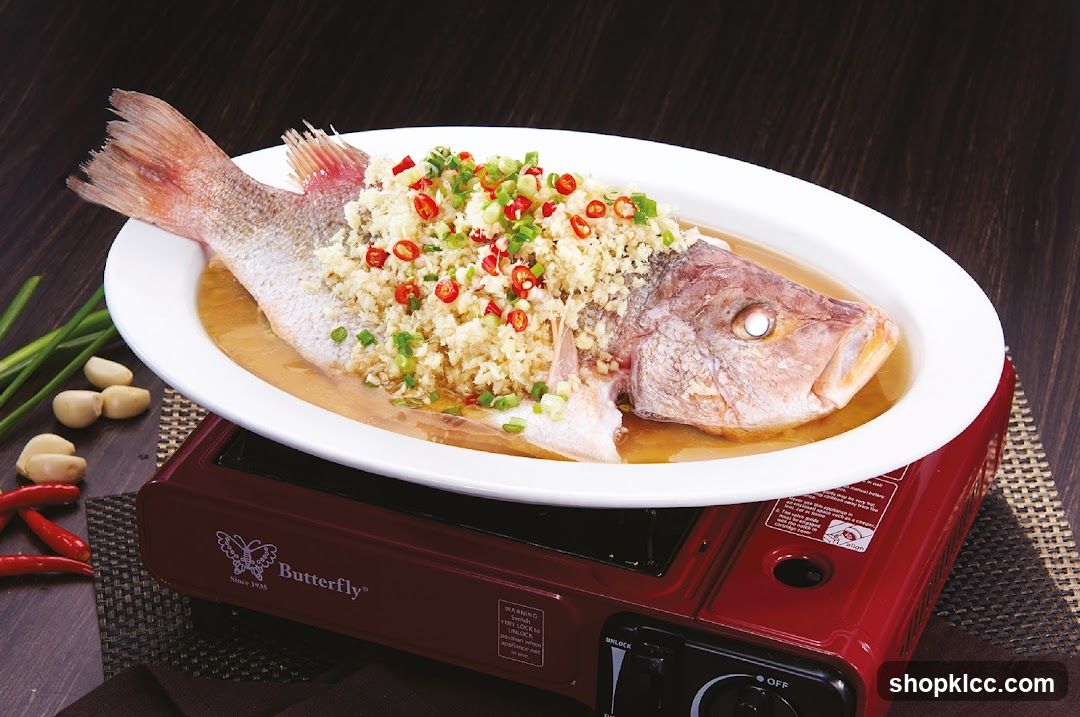 Steamed Fish with Garlic and Chili