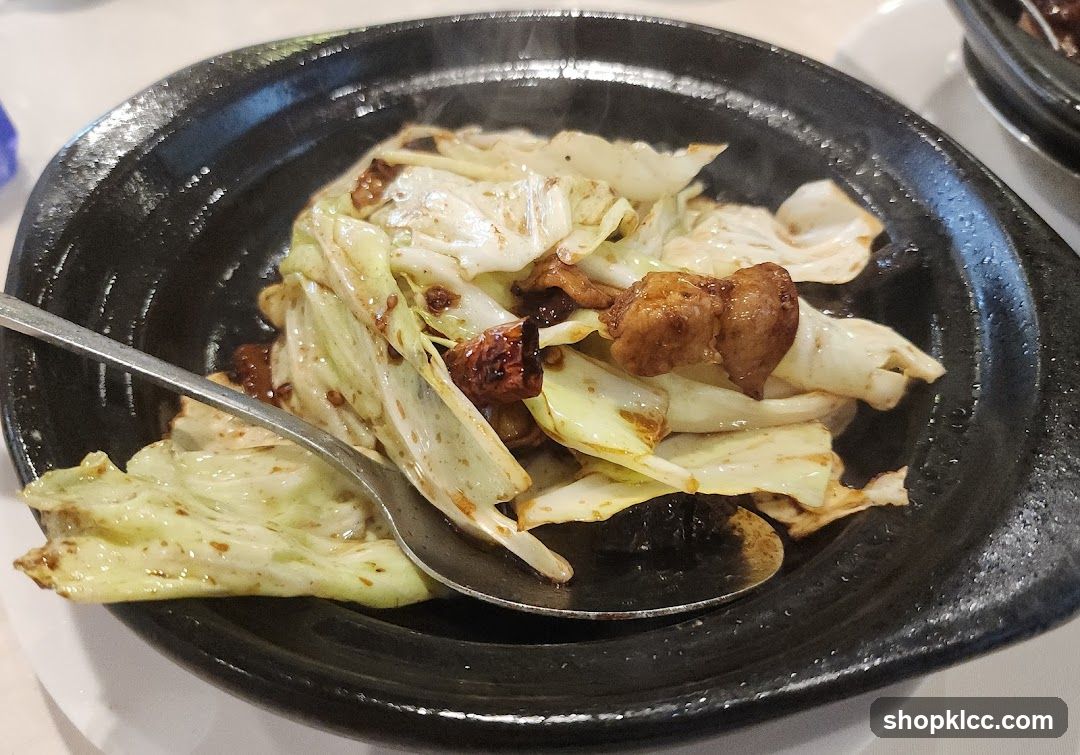 Stir-fried Cabbage with Meat
