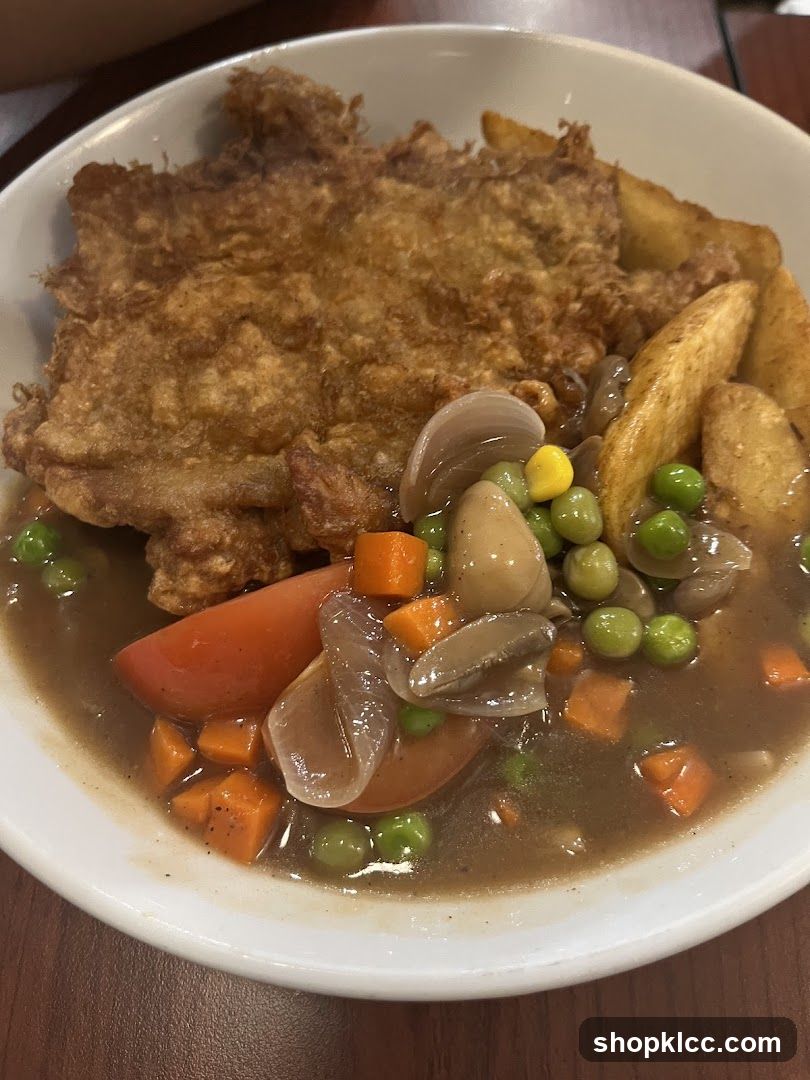 Fried Chicken with Vegetables and Gravy