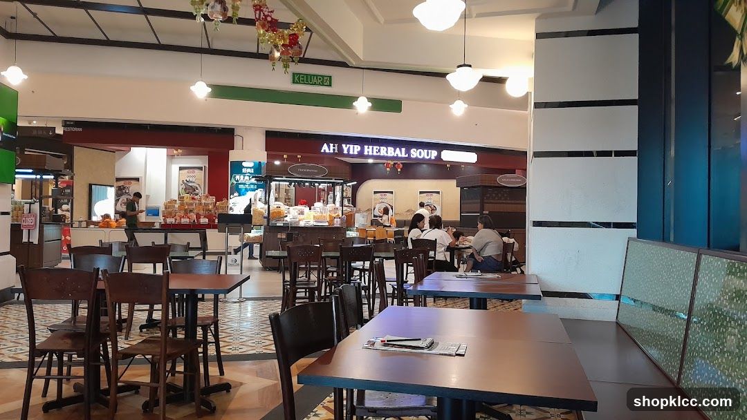 Restaurant Seating Area