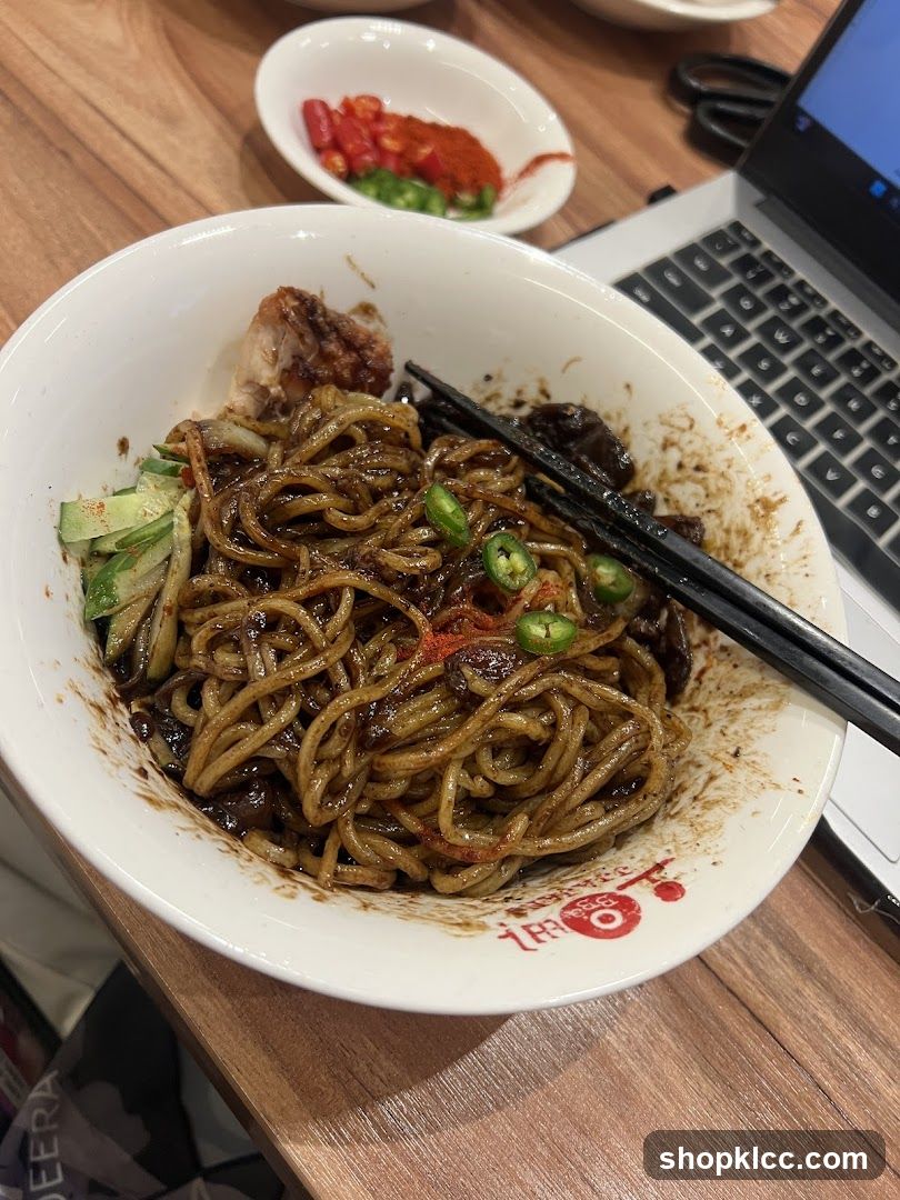 Noodles with Meat and Vegetables