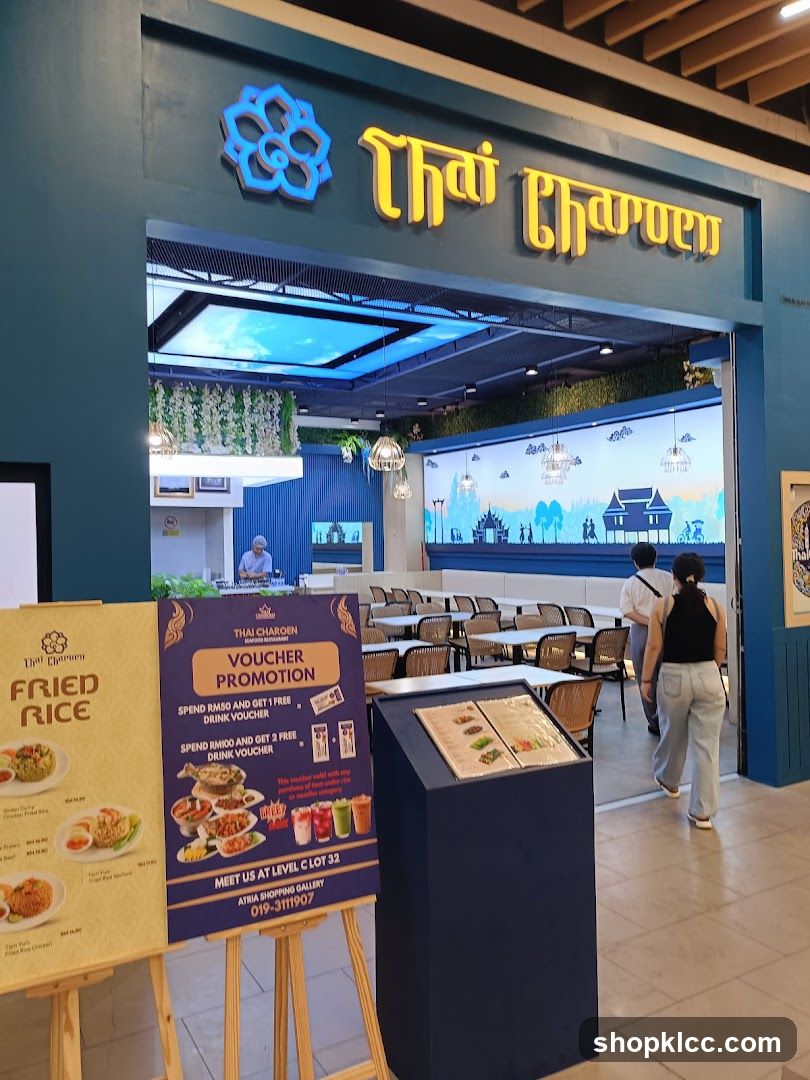 Thai Charoen Restaurant Entrance