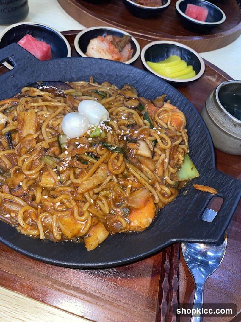 Noodles with Quail Eggs and Side Dishes
