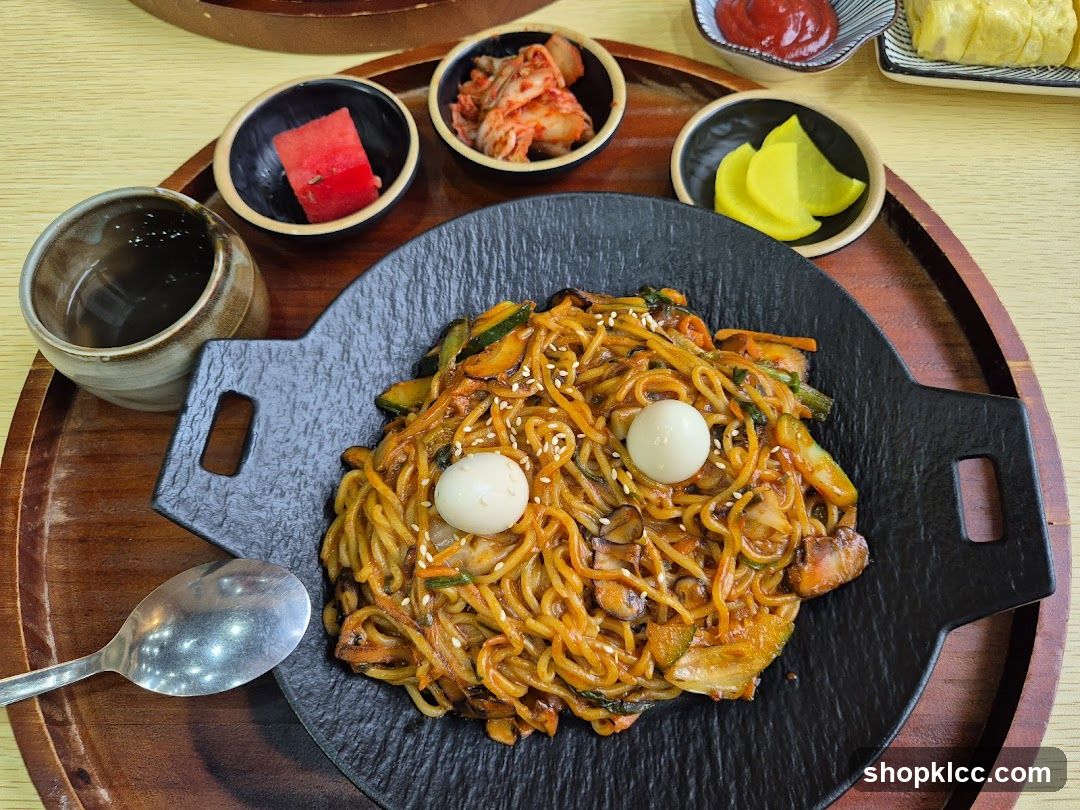 Noodles with Quail Eggs and Side Dishes