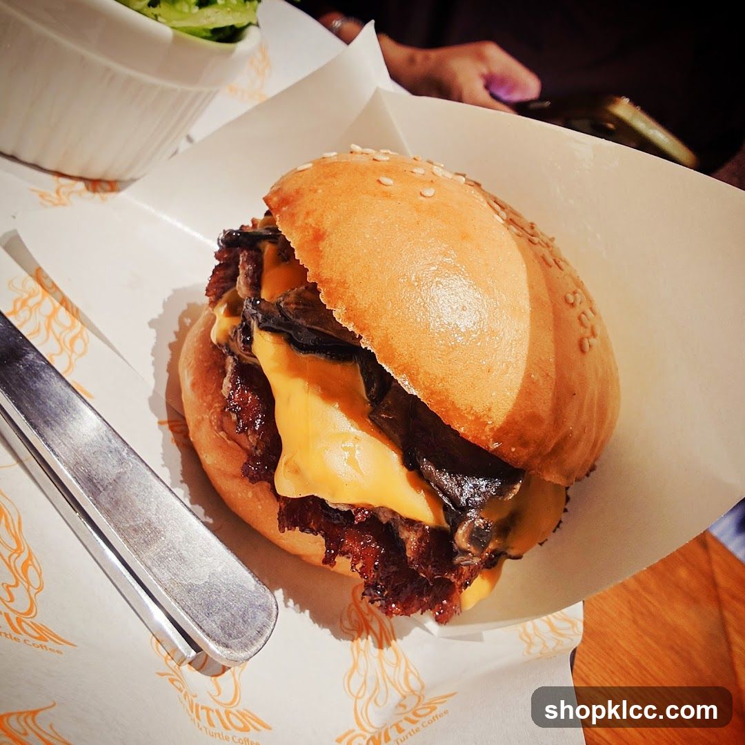 Cheeseburger with Mushrooms
