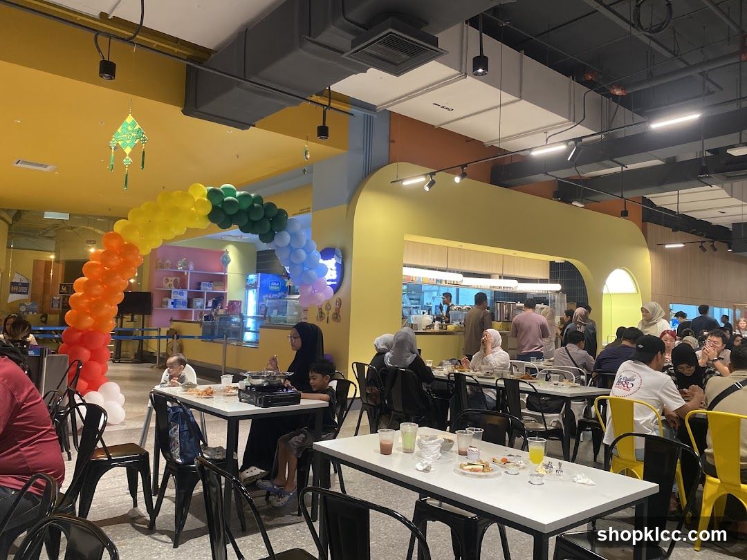 Busy Restaurant Dining Area