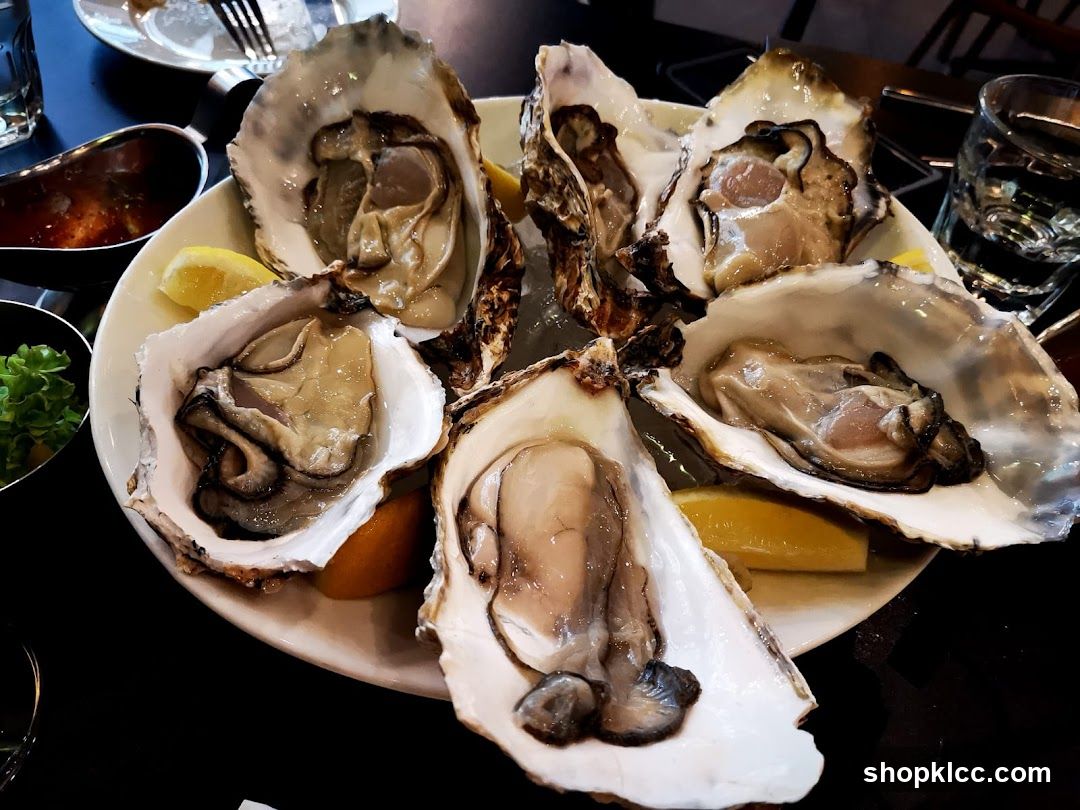 Oysters on a Plate