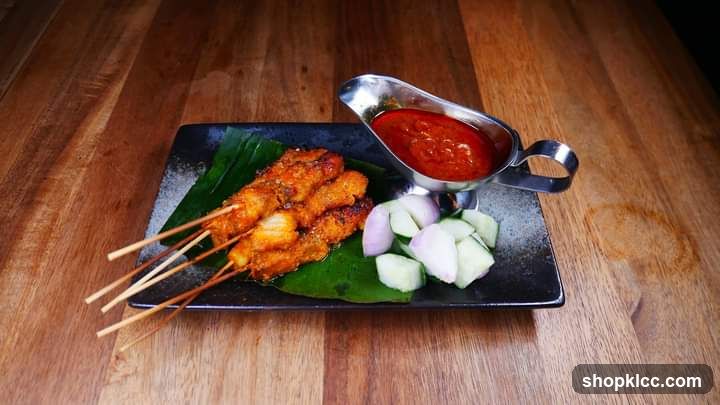 Chicken Satay with Peanut Sauce