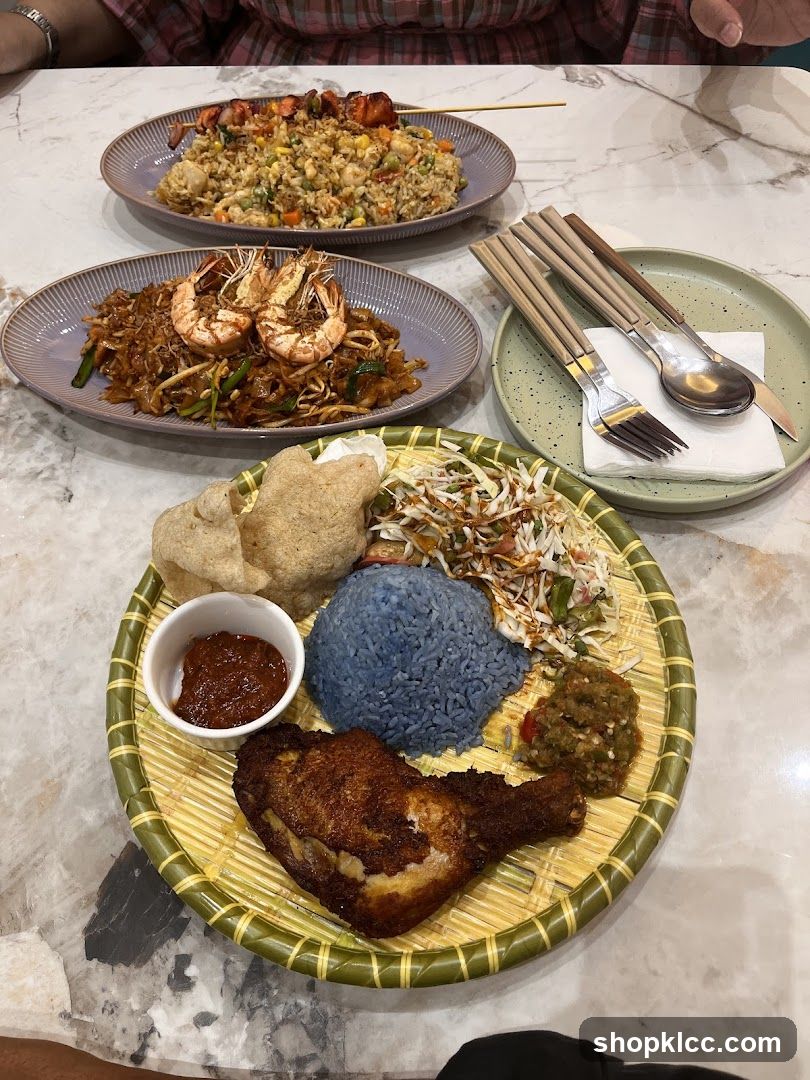 Nasi Kerabu with Fried Chicken