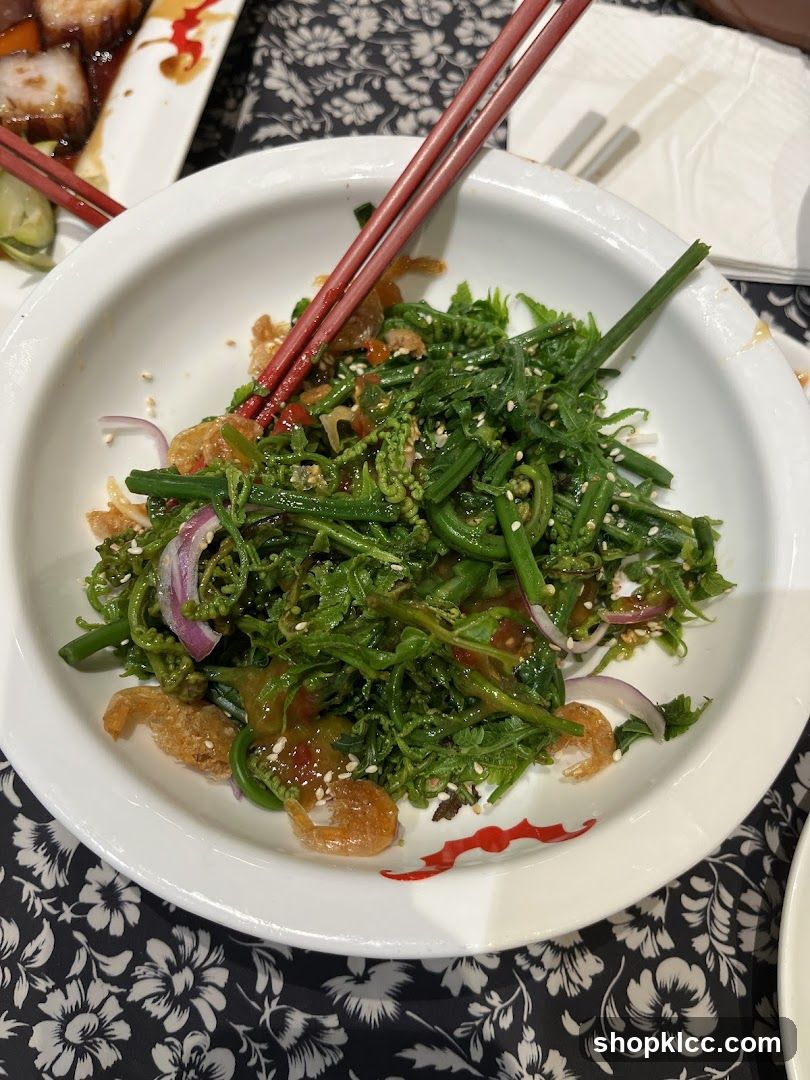 Fern Salad with Shrimp