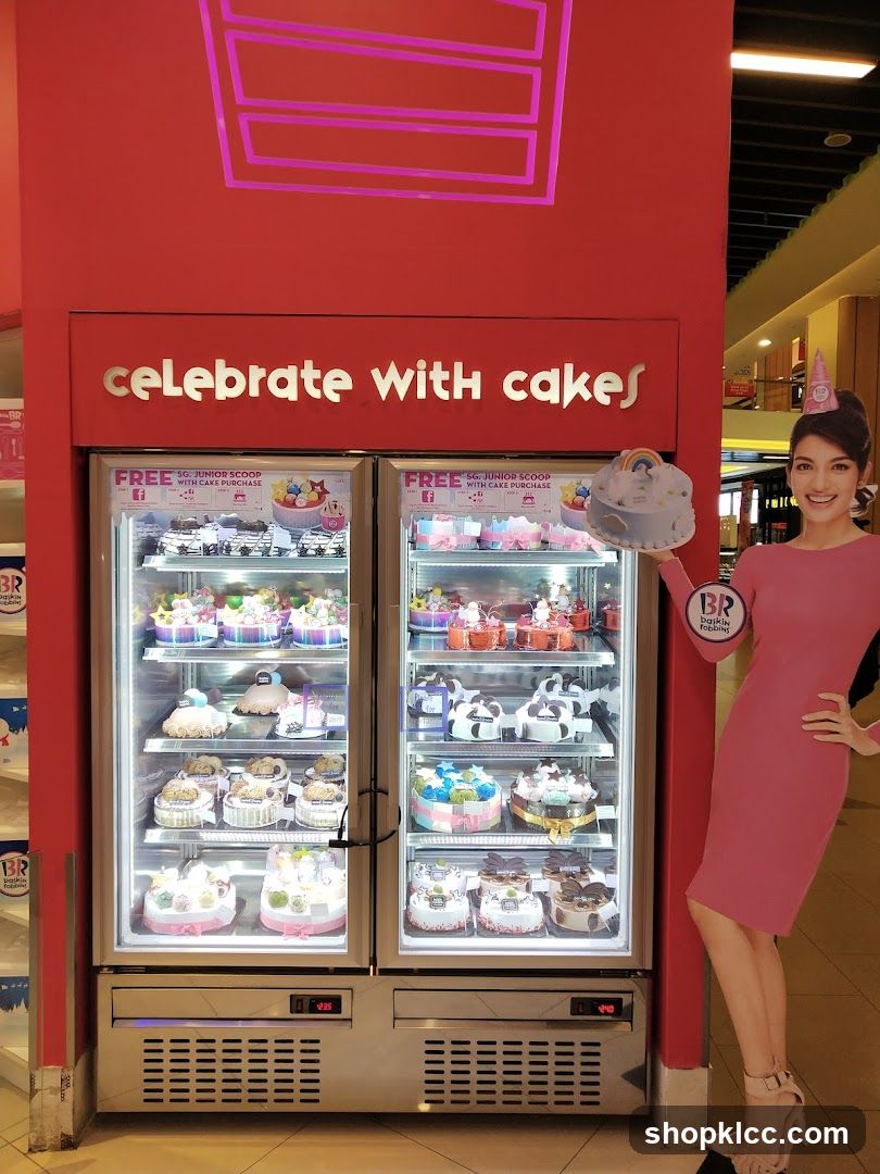 Cake Display Refrigerator