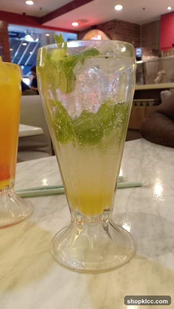 Mint and Lime Drink