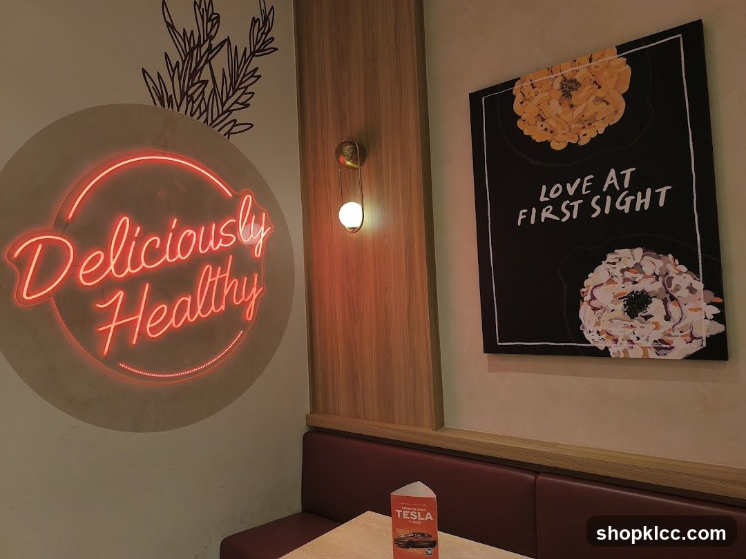 Restaurant Interior Decor