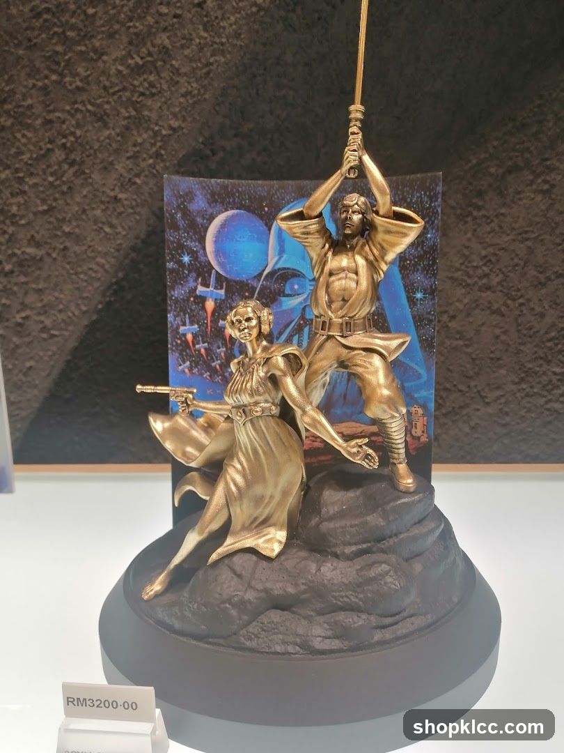 Star Wars Collectible Statue