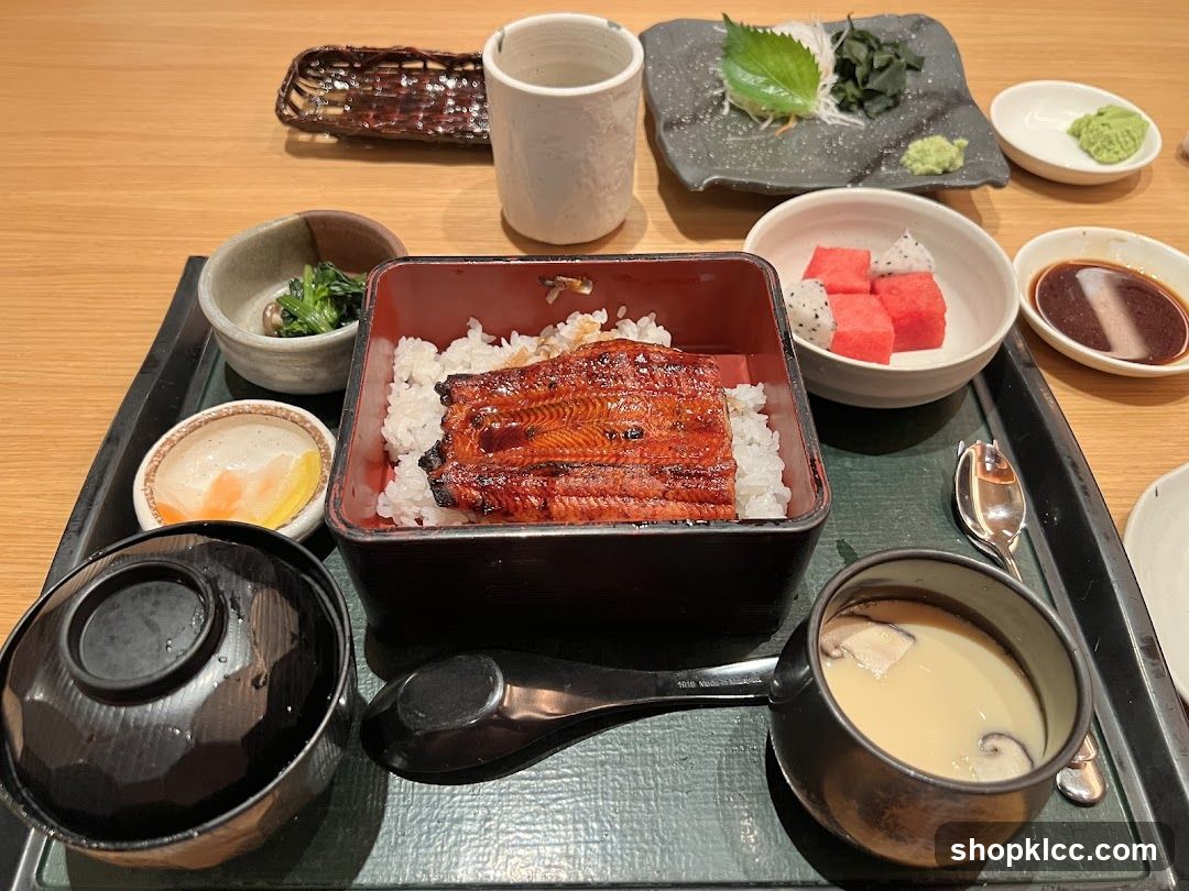 Unagi Donburi Meal