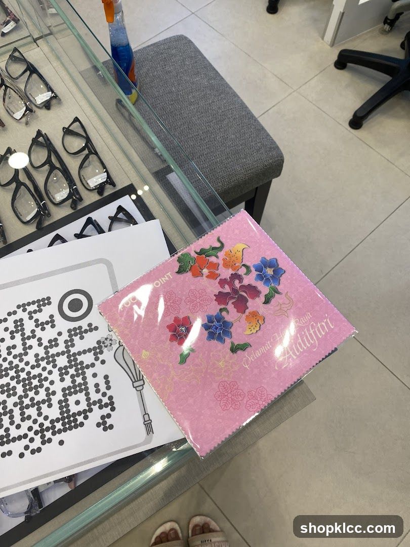 Eyeglass Store Display