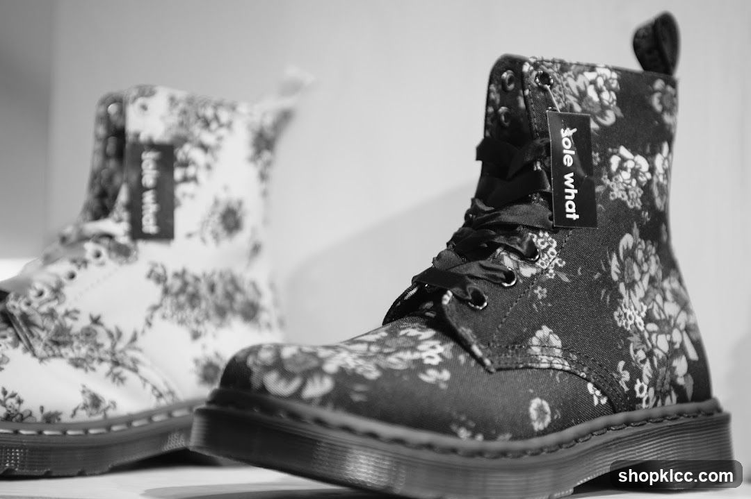 Floral Pattern Boots