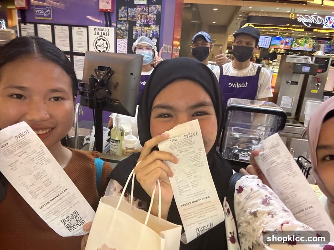 Customers with Receipts