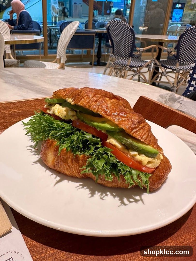 Croissant Sandwich