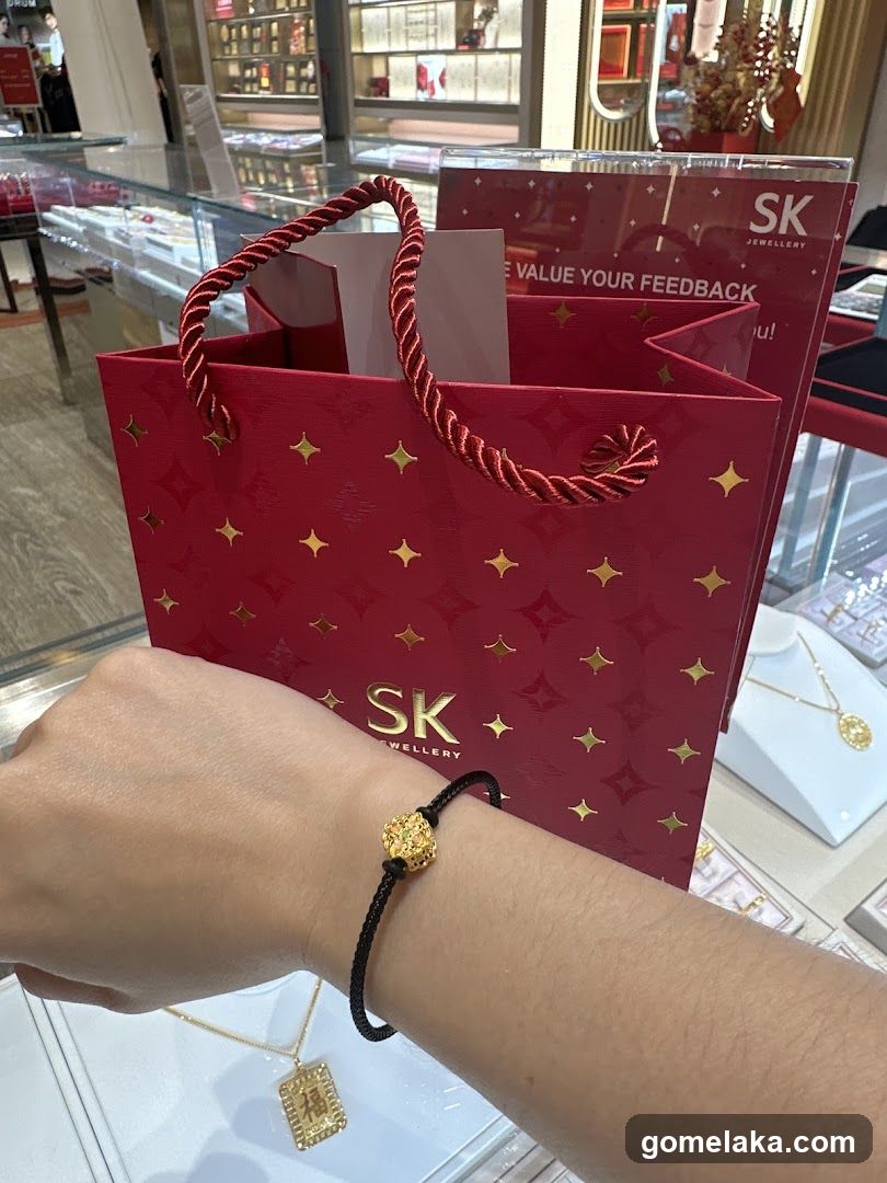 SK Jewellery Interior Display