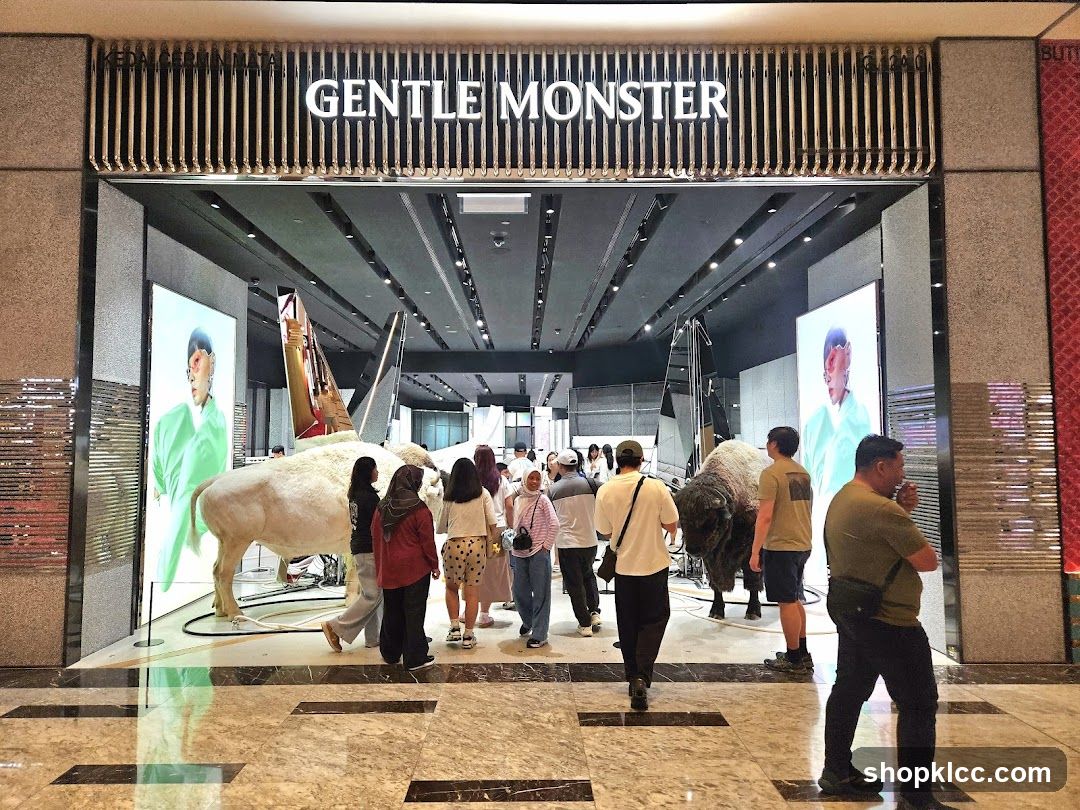 Gentle Monster Store Entrance