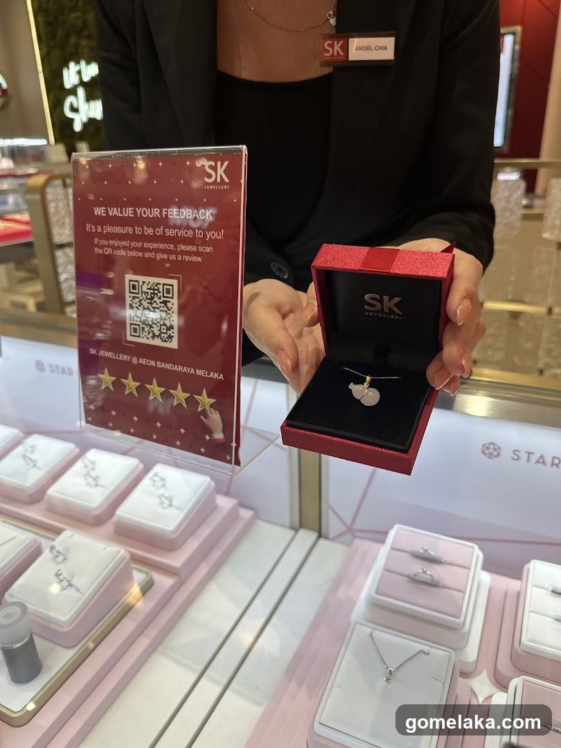 SK Jewellery Store Interior
