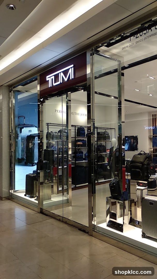 Tumi