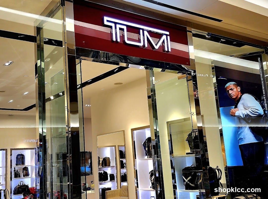 Tumi