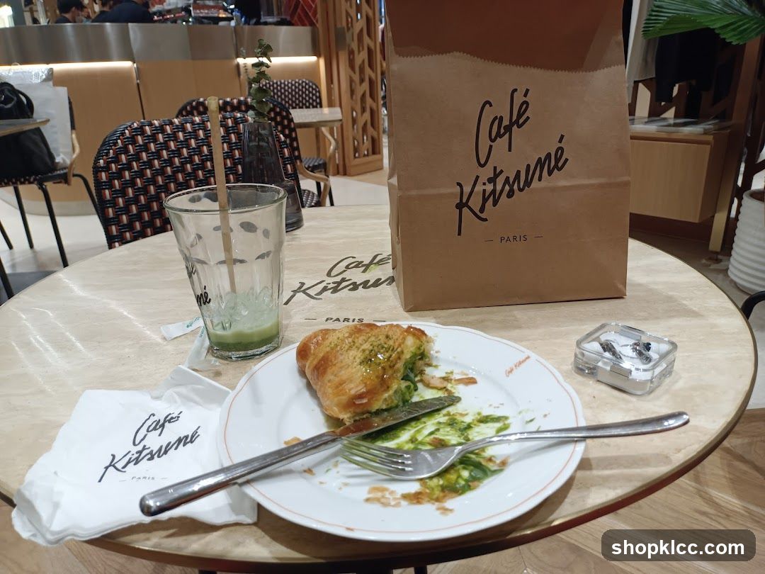 Cafe Kitsuné Table Setting
