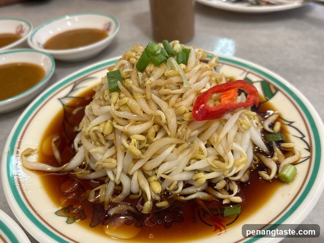Bean Sprouts with Sauce