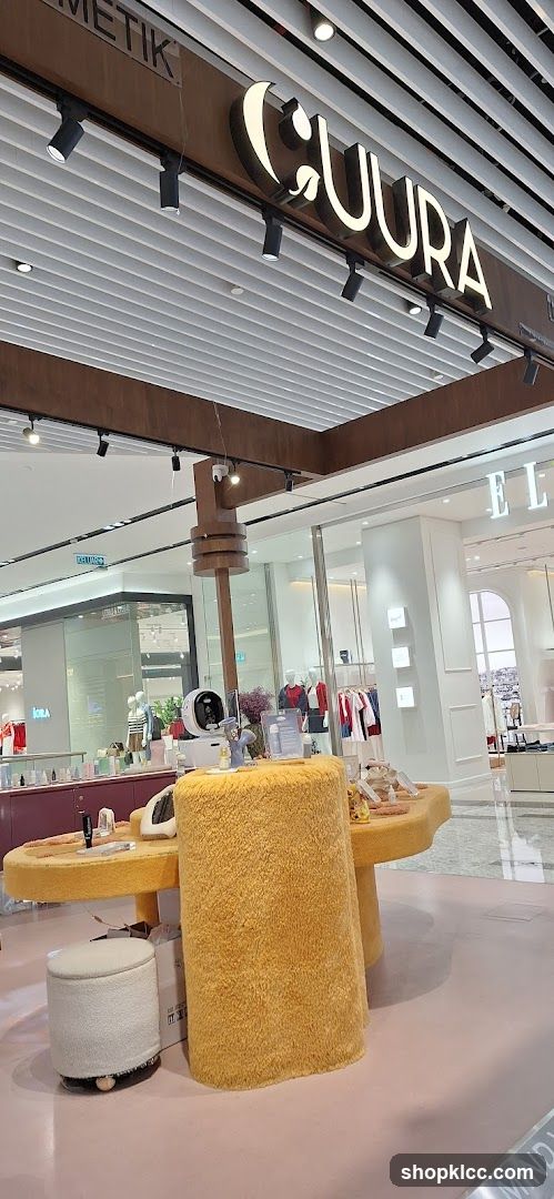 Cosmetics Display