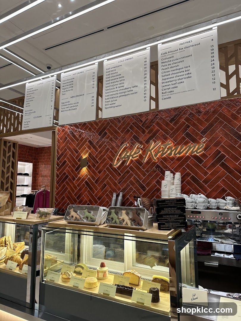 Cafe Kitsune Interior